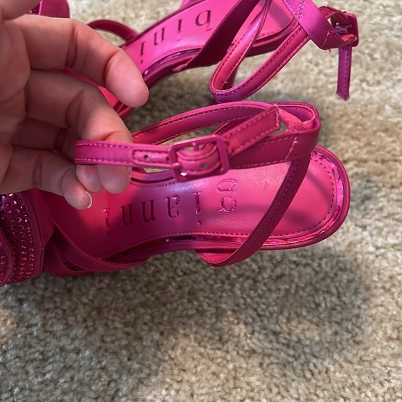 Gianni Bini Iman Rhinestone flowers rose square toe dress sandal shoe heel 6 - Picture 5 of 7